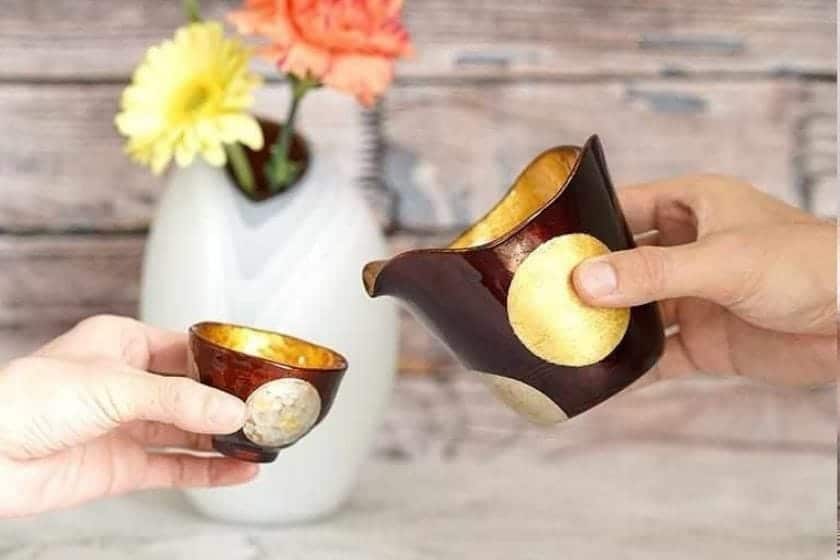 格調高い勲章受章のお祝い品選 金額相場 のしなどマナーも解説 Becos Journal